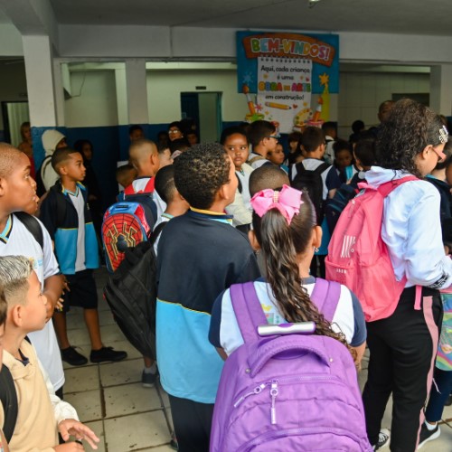 Escolas de Barra Mansa voltam às aulas com novas expectativas para o ano de 2026